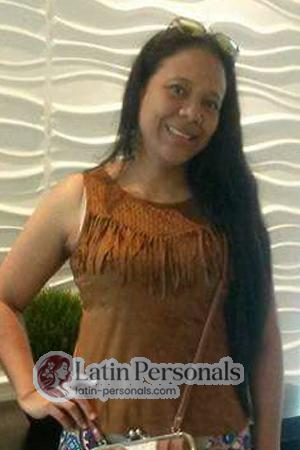 174493 - Margoth Age: 47 - Colombia