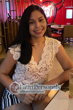 183409 - Adriana Age: 36 - Colombia