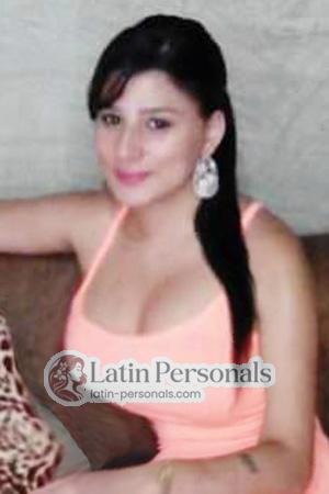 185308 - Daniela Age: 33 - Colombia