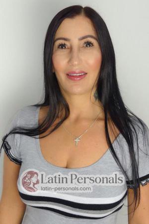 185424 - Yanet Age: 55 - Colombia