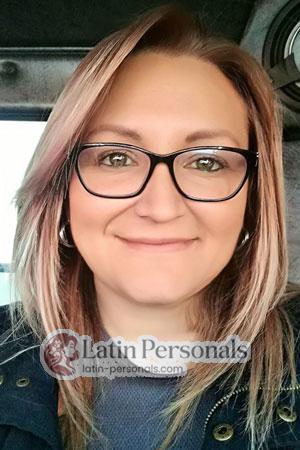 185864 - Ingrid Age: 50 - Costa Rica