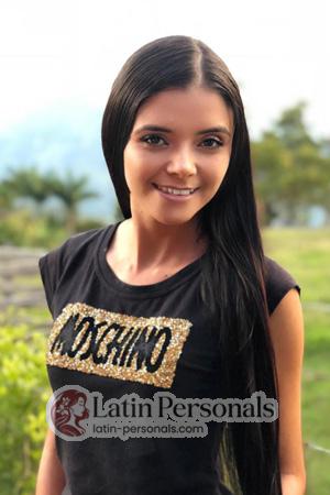 188390 - Daniela Age: 34 - Colombia