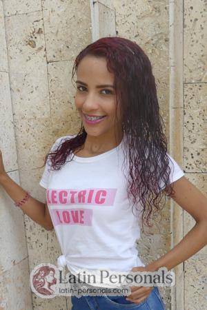 190864 - Yoliseth Age: 28 - Colombia