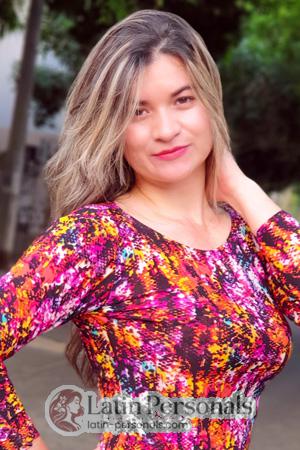 193928 - Adriana Age: 39 - Colombia