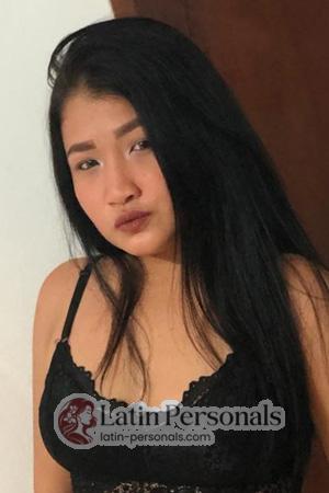 198905 - Elianyer Age: 24 - Colombia