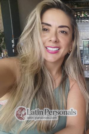 199741 - Yenny Age: 43 - Colombia