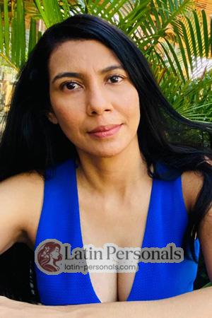 200279 - Greys Age: 47 - Colombia