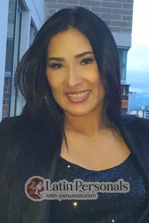 201421 - Claudia Age: 30 - Colombia