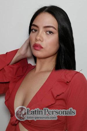 202509 - Emili Age: 28 - Colombia