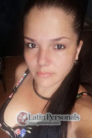 202790 - Yorleny Age: 44 - Costa Rica
