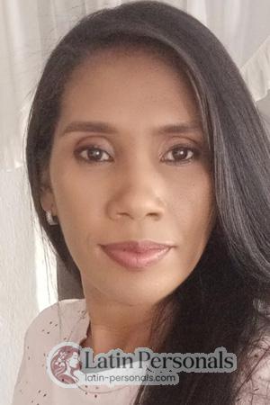 204358 - Rudis Age: 47 - Colombia