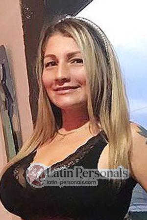 205106 - Angie Age: 44 - Costa Rica