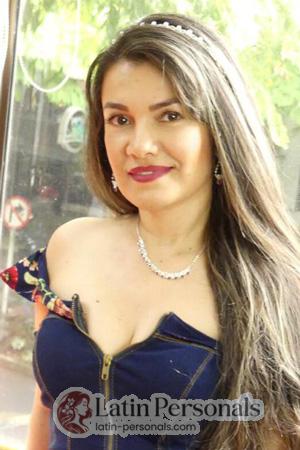205233 - Erika Age: 50 - Colombia