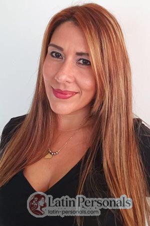 207057 - Laura Age: 45 - Colombia