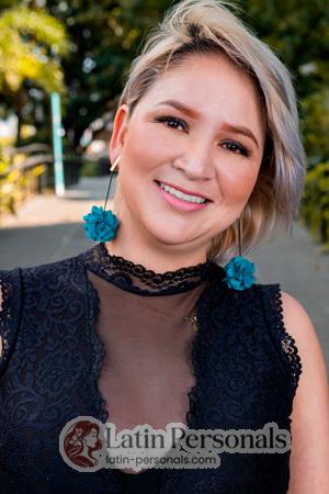207186 - Diana Age: 37 - Colombia