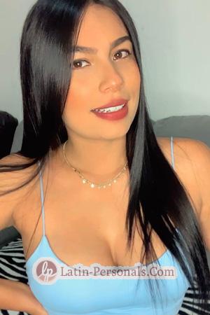 207414 - Daniela Age: 27 - Costa Rica