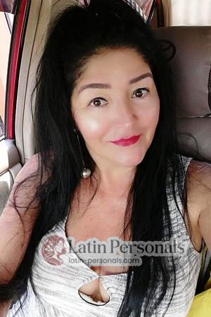 209325 - Karol Age: 59 - Costa Rica