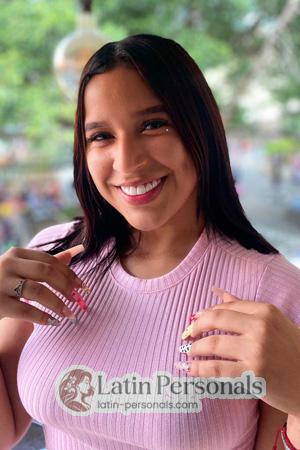209663 - Yurani Age: 23 - Colombia