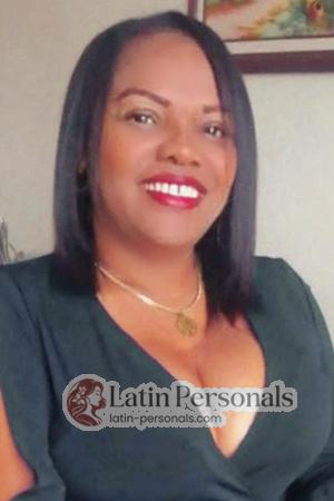 209835 - Yolanda Age: 59 - Costa Rica
