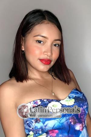 211257 - Jessenia Age: 27 - Colombia