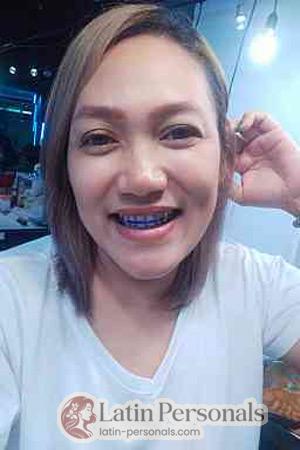 211513 - Jiraporn Age: 43 - Thailand