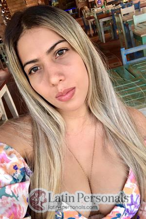 212151 - Monica Age: 32 - Colombia
