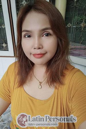 212684 - Anchittha Age: 45 - Thailand