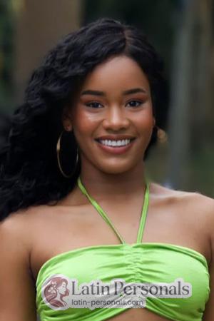 213945 - Heilen Age: 23 - Colombia