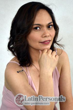 215032 - Mary Claire Age: 41 - Philippines