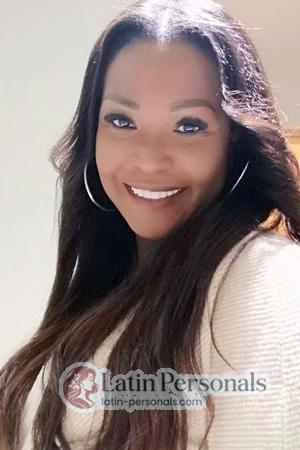 215258 - Junie Age: 46 - Costa Rica