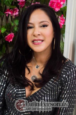 215268 - Delly Age: 36 - Peru
