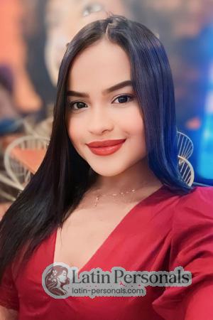 215388 - Angie Age: 30 - Colombia
