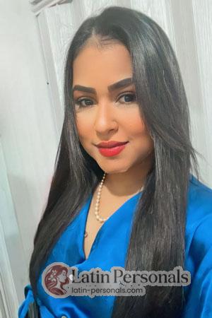 215449 - Andrea Age: 33 - Colombia