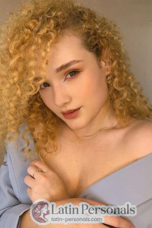 215550 - Scarlet Age: 27 - Colombia