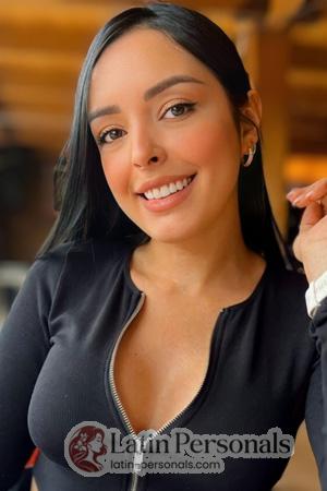 215861 - Daniela Age: 35 - Colombia