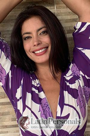 218050 - Andrea Age: 35 - Colombia