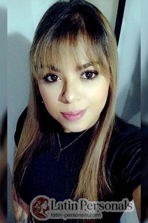 219146 - Kim Age: 30 - Costa Rica