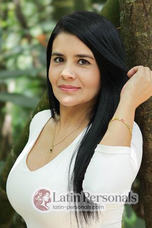 219326 - Sandra Age: 41 - Colombia