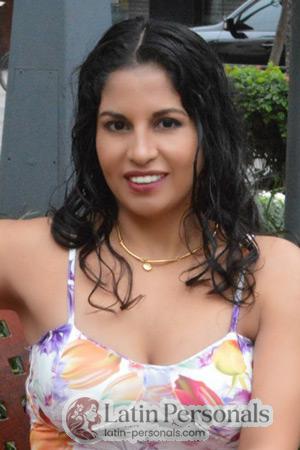219564 - Lindsayth Age: 44 - Peru
