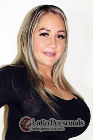 219585 - Kiara Age: 34 - Costa Rica