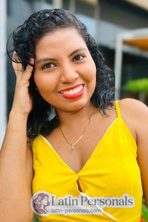 220605 - Rosaura Age: 36 - Colombia