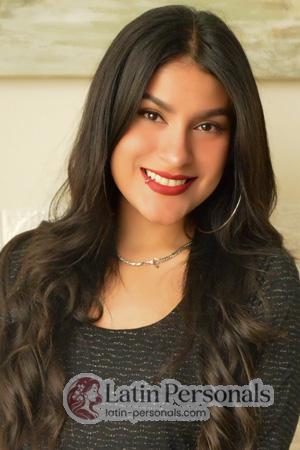 221227 - Ana Age: 27 - Peru