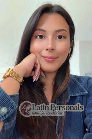 221230 - Tatiana Age: 28 - Costa Rica