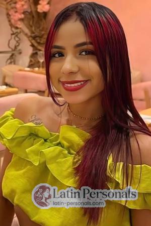 221401 - Carolina Age: 23 - Colombia