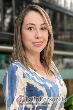 221403 - Janeth Age: 46 - Colombia