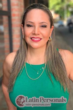 221791 - Maria Age: 52 - Colombia