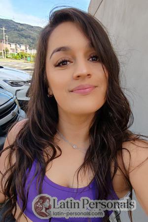224498 - Raquel Age: 35 - Costa Rica