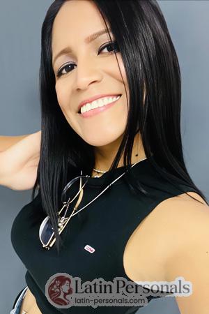 224513 - Carolina Age: 34 - Peru