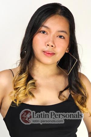 224639 - Eluisa Carbelle Age: 23 - Philippines