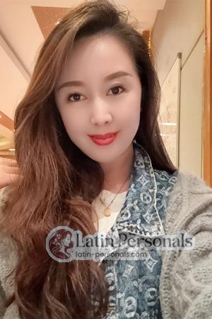 224848 - Lily Age: 41 - China